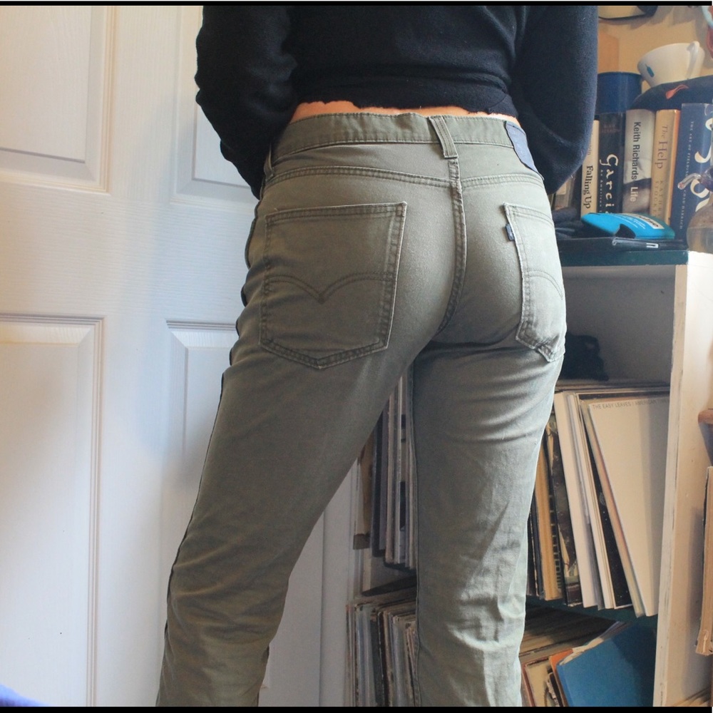 Women’s green Levi’s